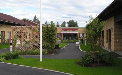 Utemiljö på ett äldreboende