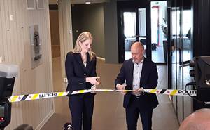 Invigning tillfällig polisstation