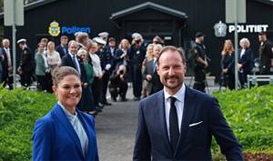 Historisk invigning på gränsen och kungligt besök